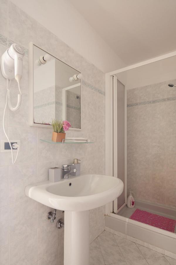 Ciao Bella Colors Hotel ริโอมัจโจเร ภายนอก รูปภาพ